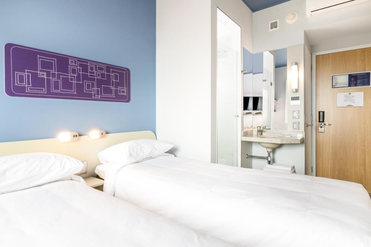 Ibis Budget Calama Eksteriør billede