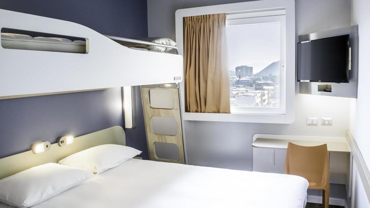 Ibis Budget Calama Eksteriør billede
