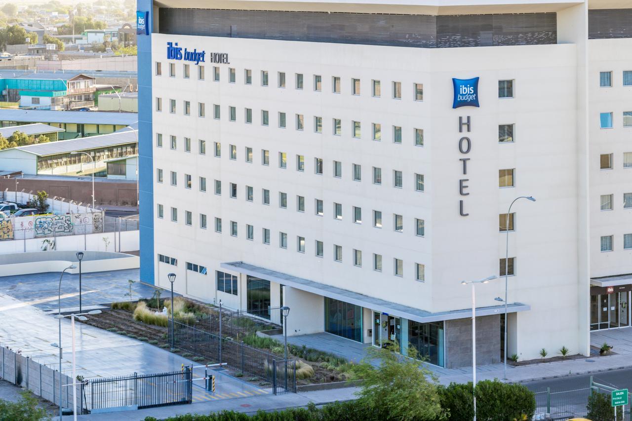 Ibis Budget Calama Eksteriør billede