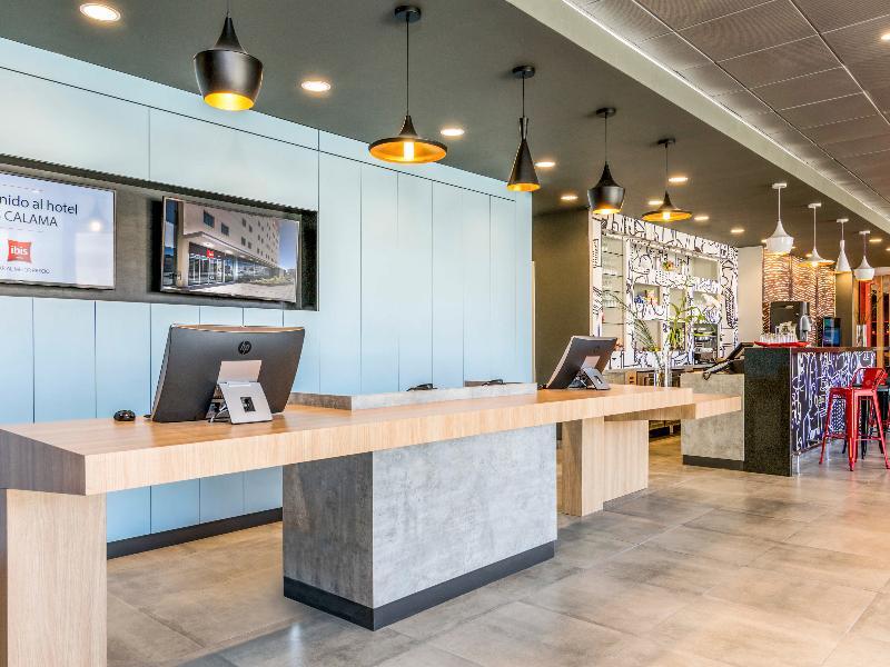 Ibis Budget Calama Eksteriør billede