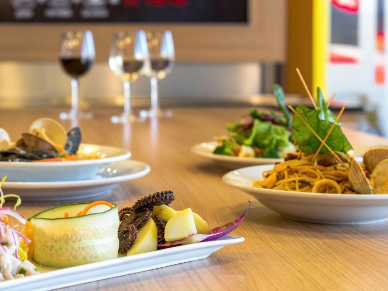 Ibis Budget Calama Eksteriør billede